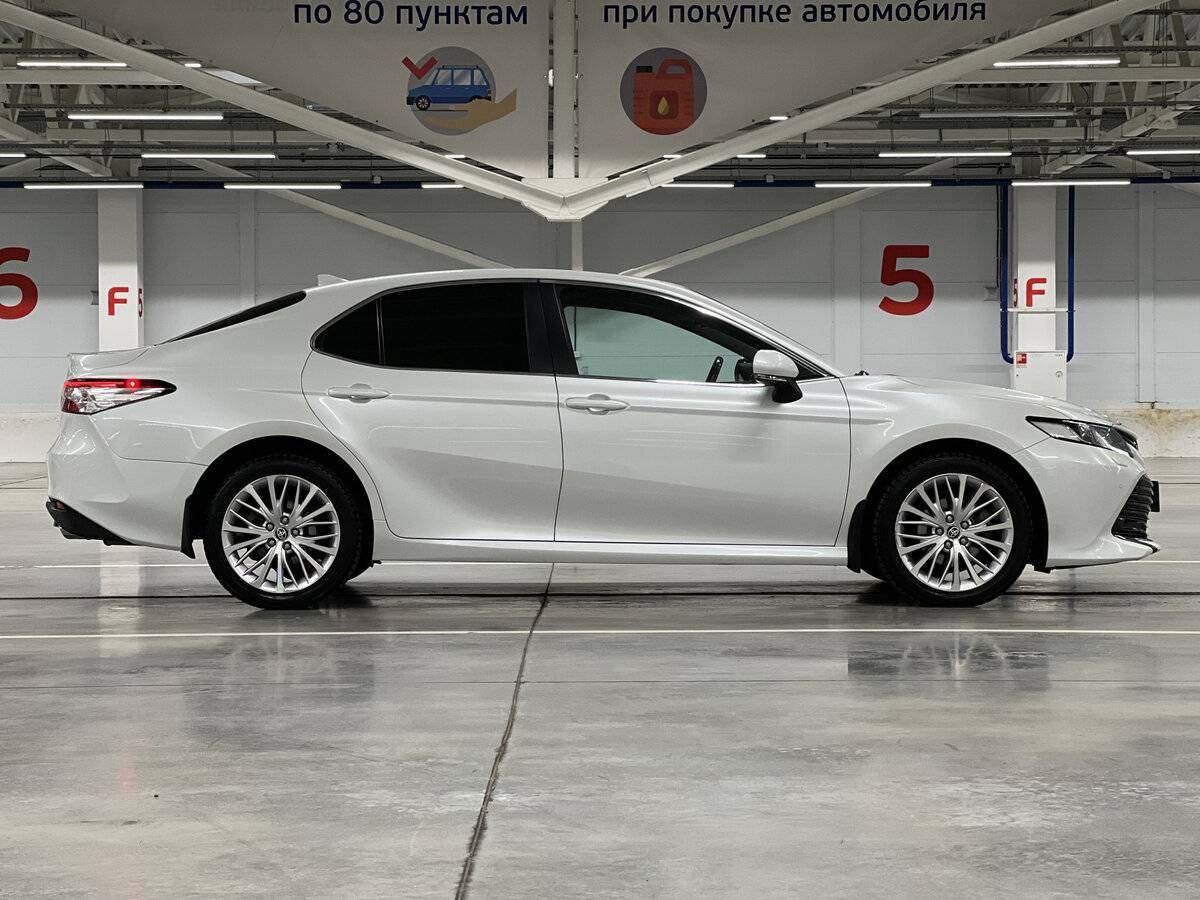 Toyota Camry б/у, 2021, Автоматическая. Фото: #3