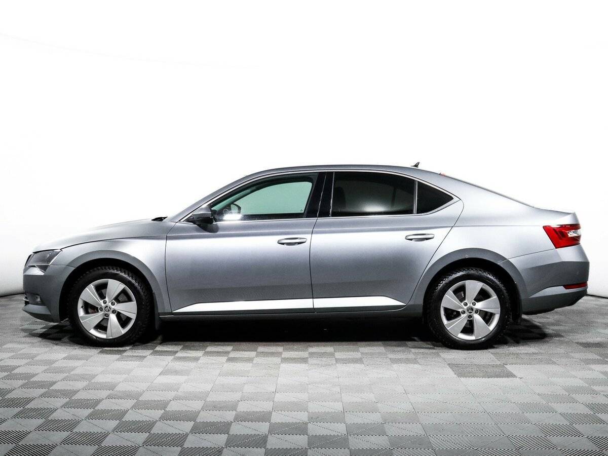 Skoda Superb б/у, 2017, Роботизированная. Фото: #4