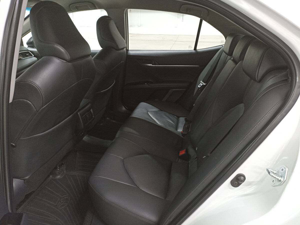 Toyota Camry б/у, 2019, Автоматическая. Фото: #11