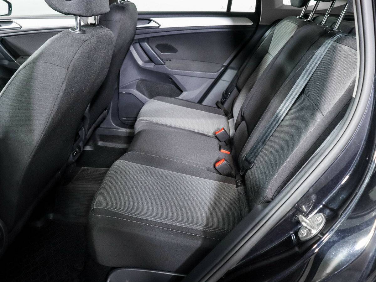 Volkswagen Tiguan б/у, 2021, Роботизированная. Фото: #9