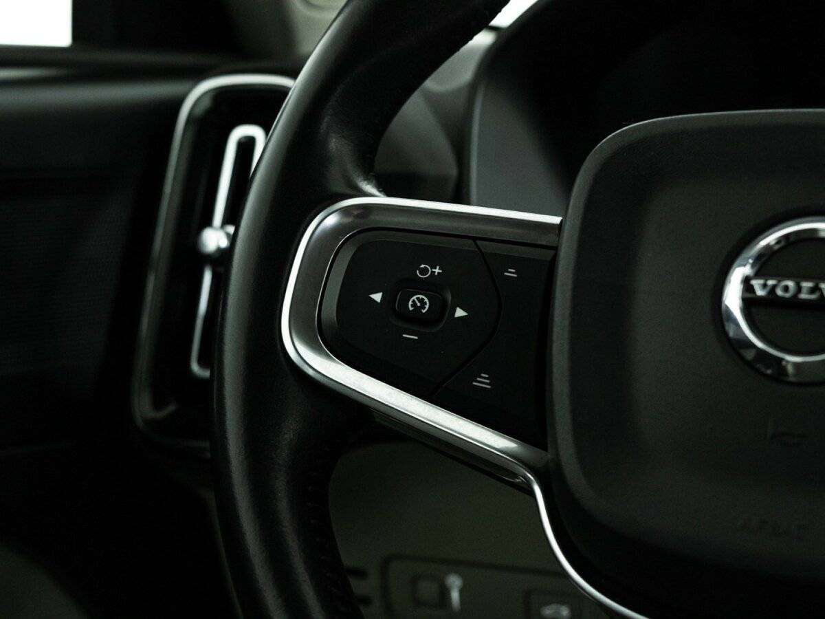 Volvo XC40 б/у, 2018, Автоматическая. Фото: #20