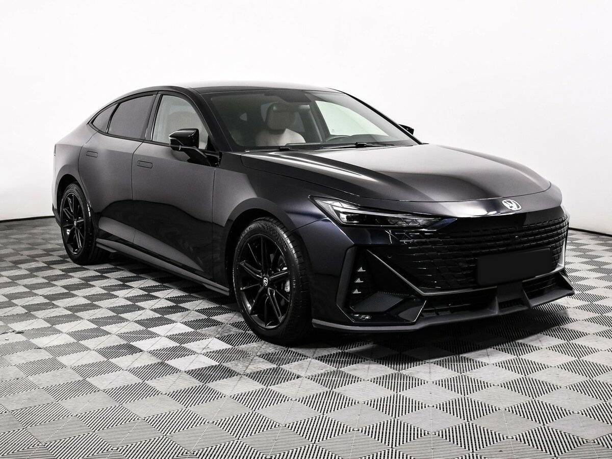 Changan UNI-V б/у, 2022, Роботизированная. Фото: #2