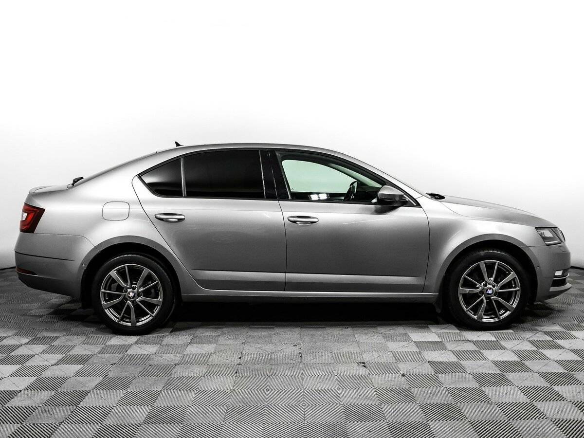 Skoda Octavia б/у, 2018, Роботизированная. Фото: #3