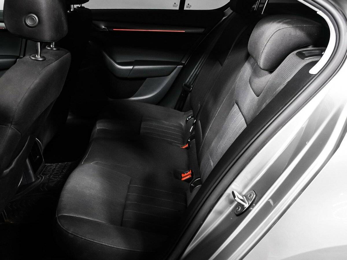 Skoda Octavia б/у, 2018, Роботизированная. Фото: #12