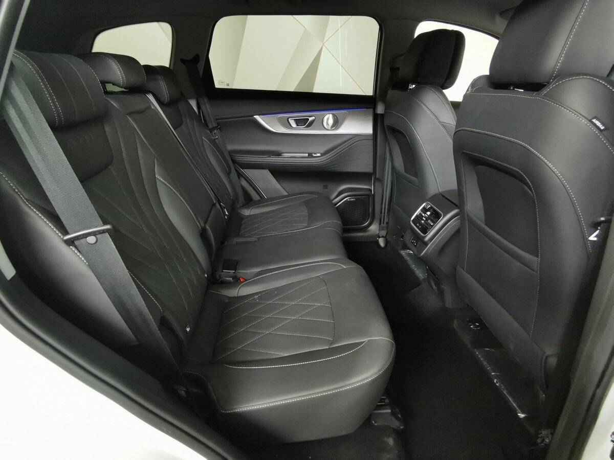 Chery Tiggo 8 Pro Max б/у, 2024, Роботизированная. Фото: #11