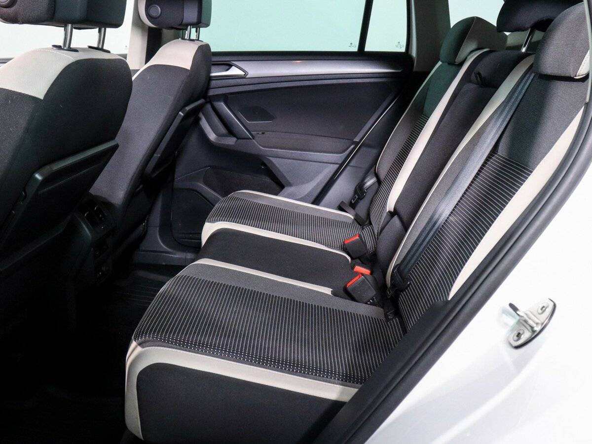 Volkswagen Tiguan б/у, 2019, Роботизированная. Фото: #4