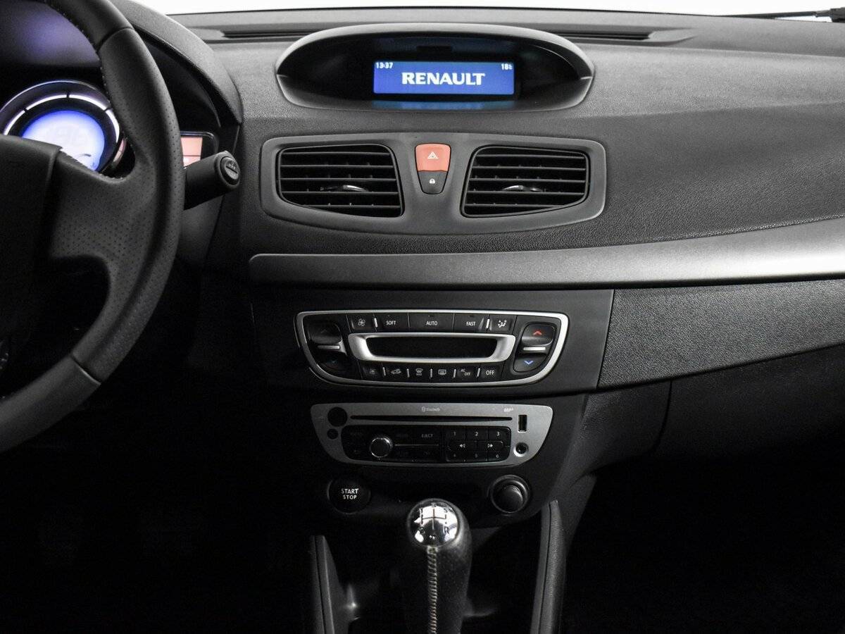 Renault Fluence б/у, 2013, Механическая. Фото: #12