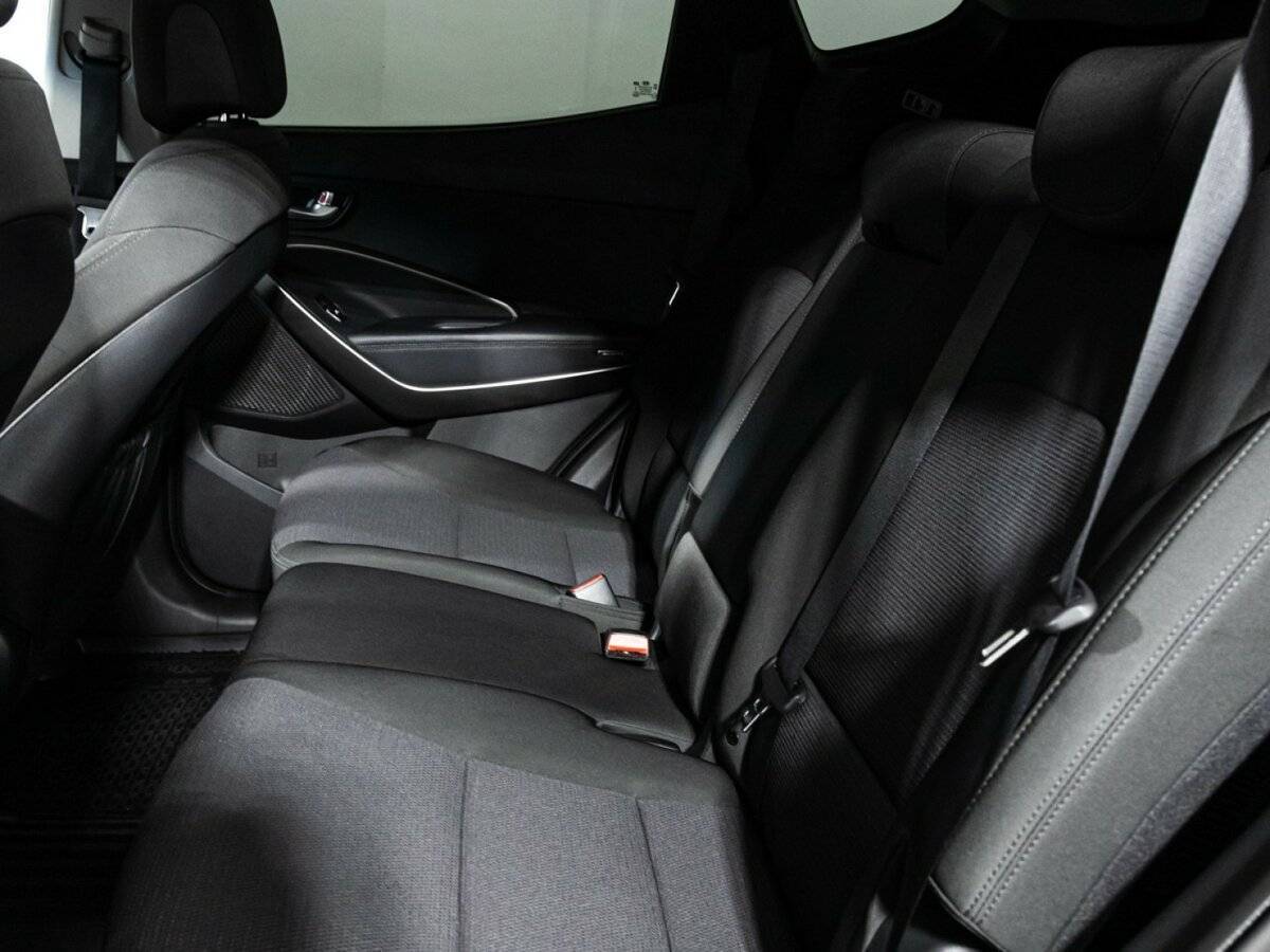 Hyundai Santa Fe б/у, 2018, Автоматическая. Фото: #9