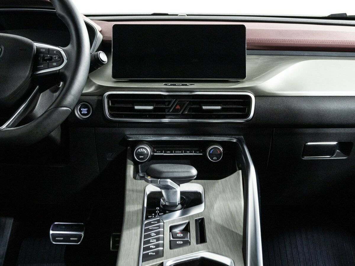 Geely Coolray б/у, 2023, Роботизированная. Фото: #13