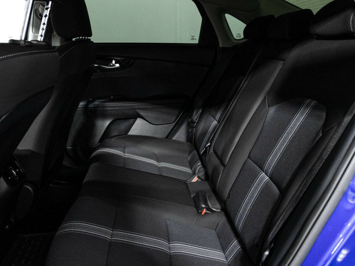 Kia Cerato б/у, 2021, Автоматическая. Фото: #9