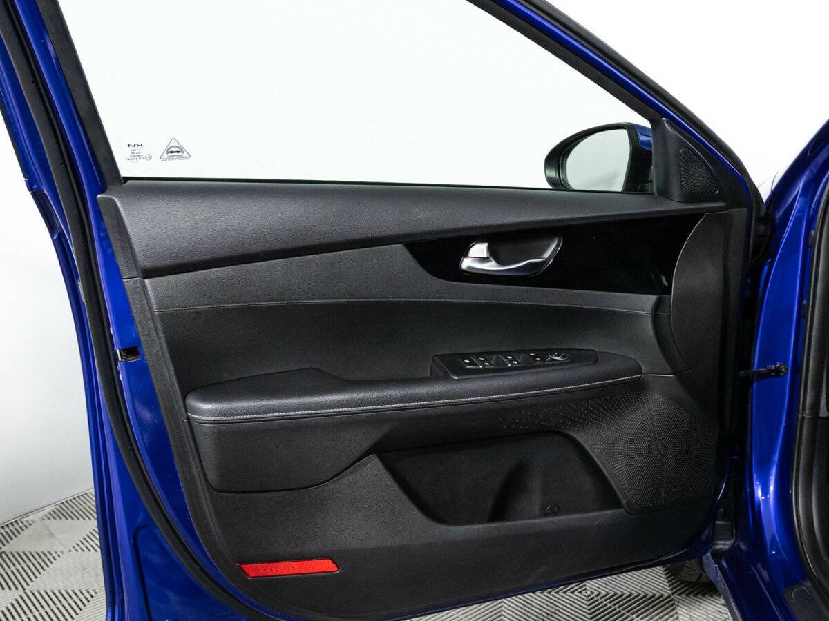 Kia Cerato б/у, 2021, Автоматическая. Фото: #23