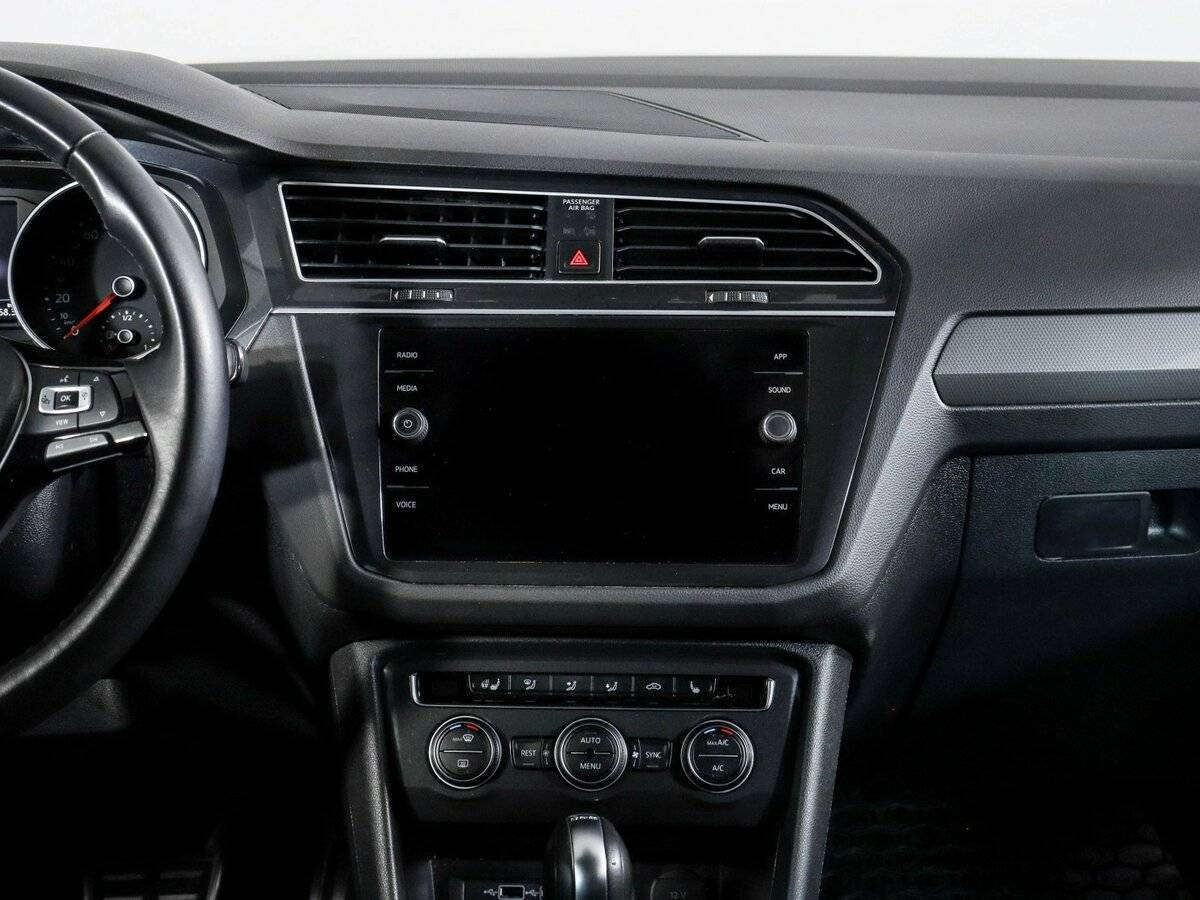 Volkswagen Tiguan б/у, 2018, Роботизированная. Фото: #9