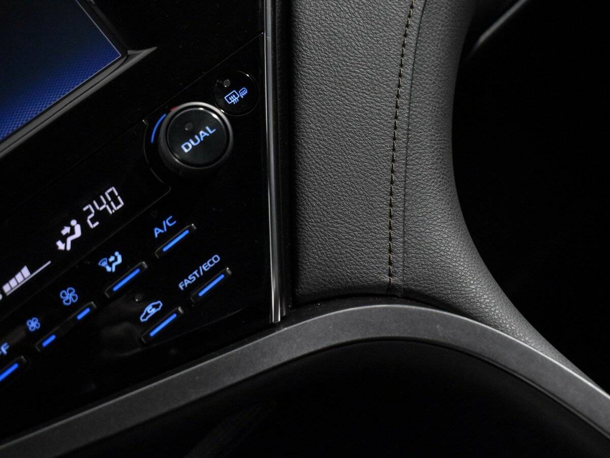 Toyota Camry б/у, 2019, Автоматическая. Фото: #15