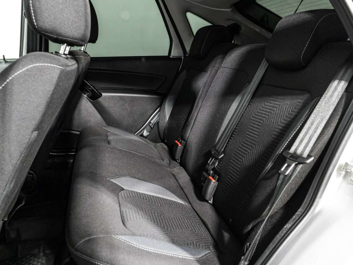 Lada (ВАЗ) Granta б/у, 2024, Механическая. Фото: #9