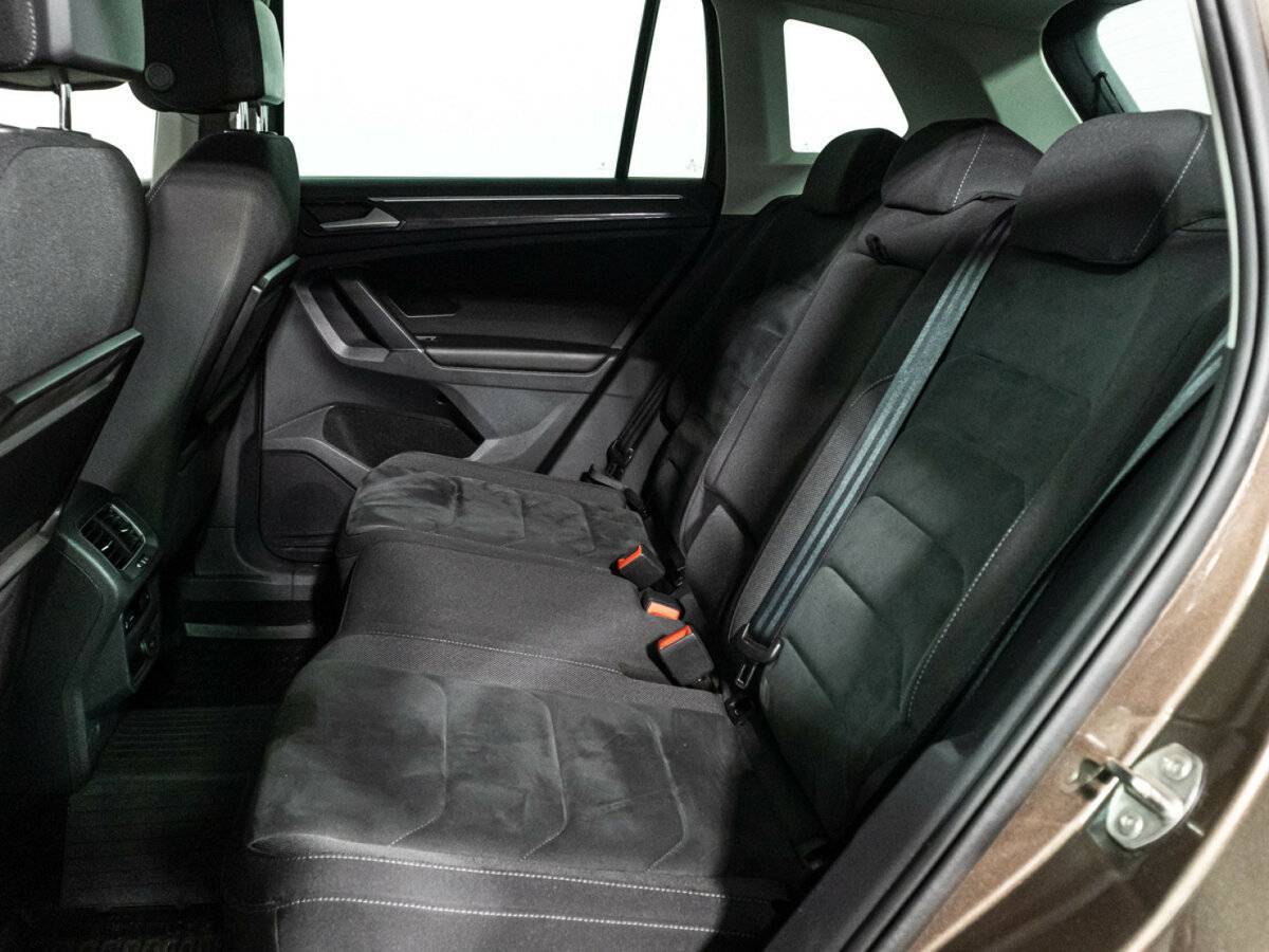 Volkswagen Tiguan б/у, 2017, Роботизированная. Фото: #9