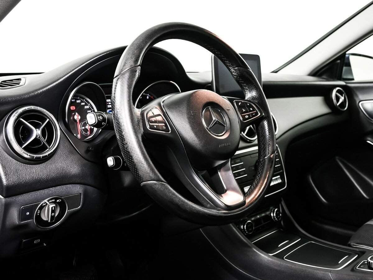 Mercedes-Benz CLA б/у, 2018, Роботизированная. Фото: #11