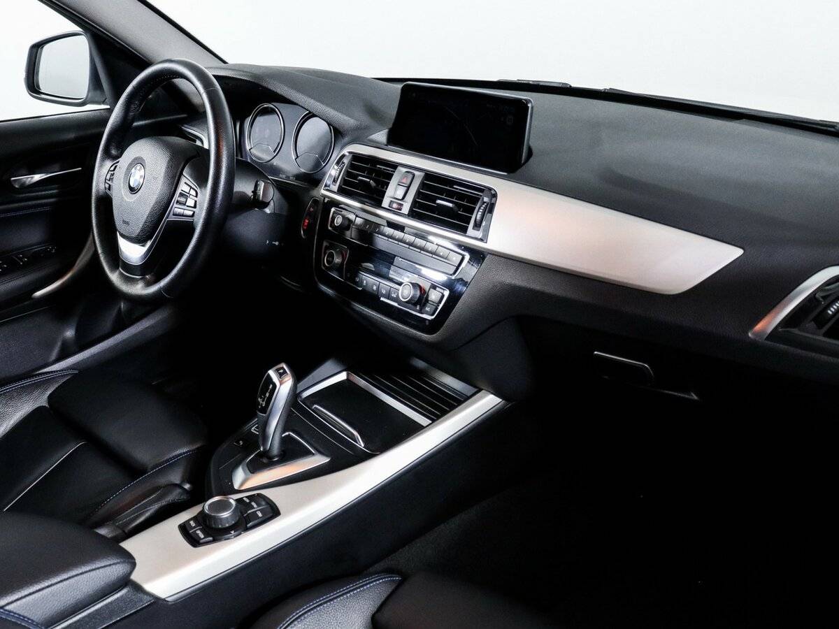 BMW 1 серии б/у, 2018, Автоматическая. Фото: #6