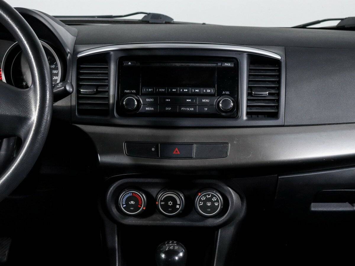 Mitsubishi Lancer б/у, 2014, Механическая. Фото: #11