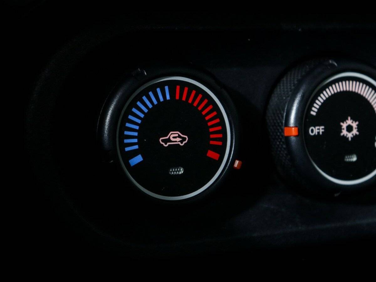 Mitsubishi Lancer б/у, 2014, Механическая. Фото: #15