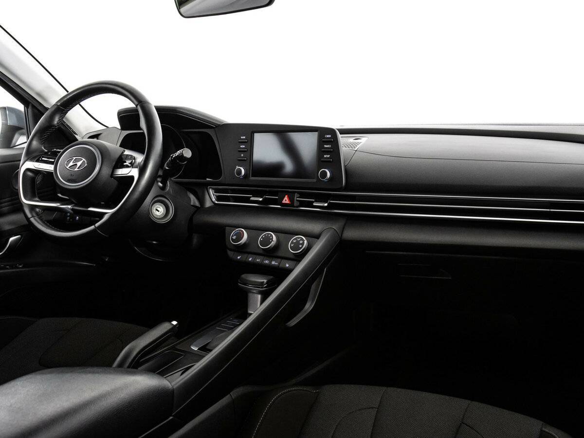 Hyundai Elantra б/у, 2021, Автоматическая. Фото: #9