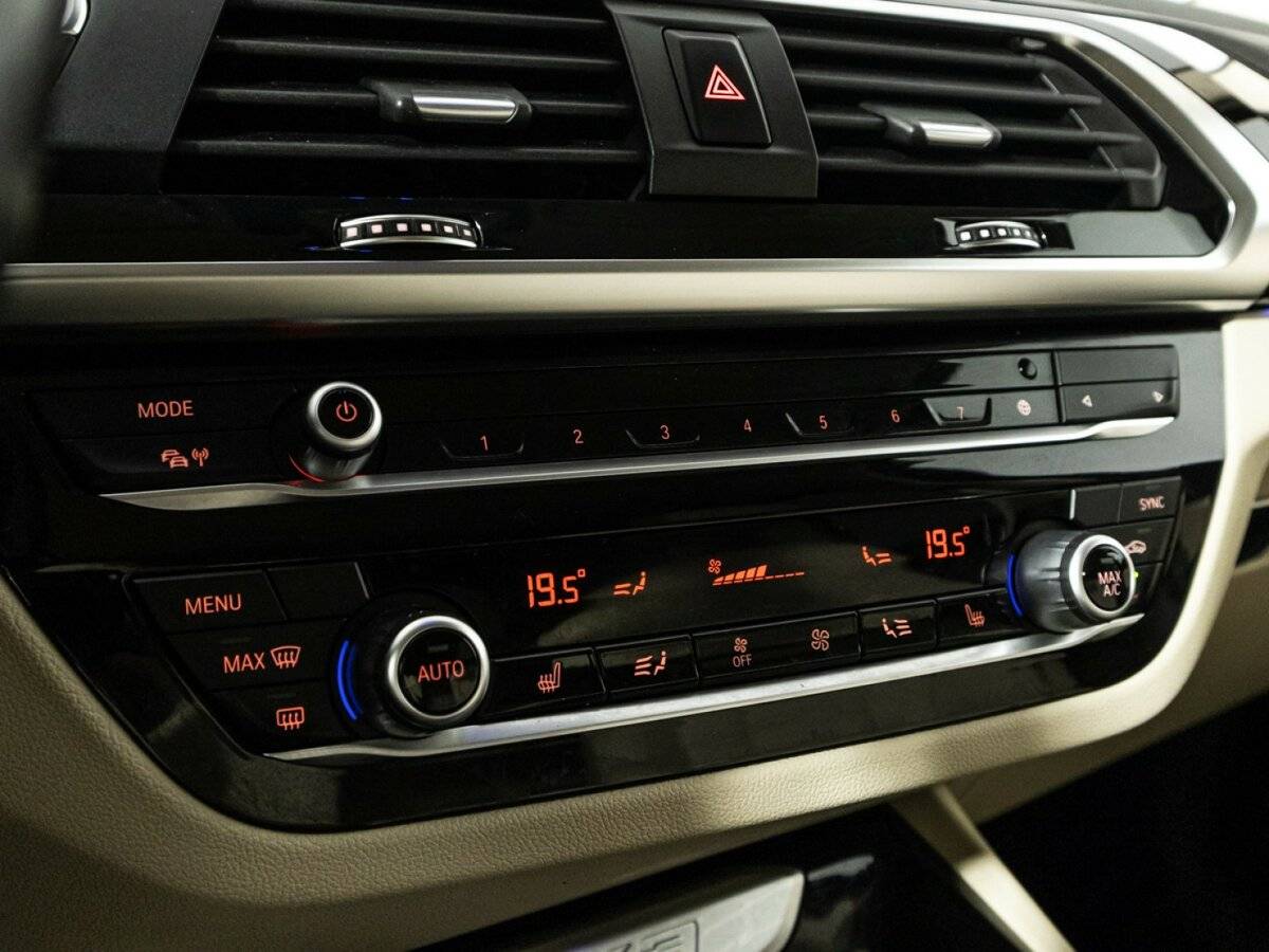 BMW X3 б/у, 2017, Автоматическая. Фото: #14