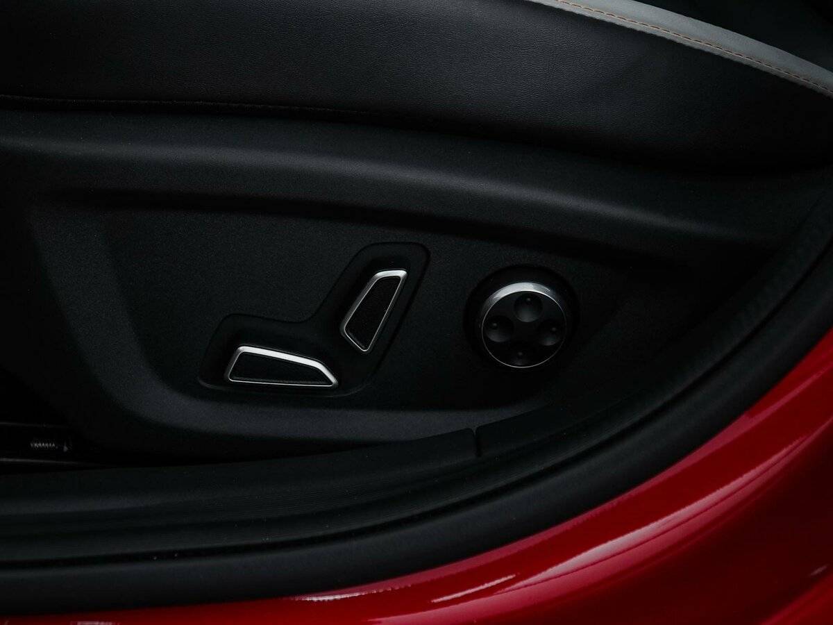 Changan UNI-V б/у, 2023, Роботизированная. Фото: #14