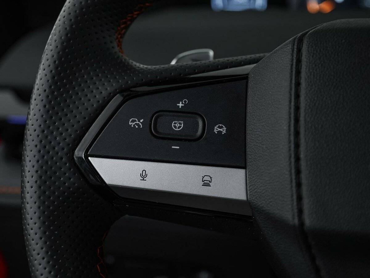 Changan UNI-V б/у, 2023, Роботизированная. Фото: #17