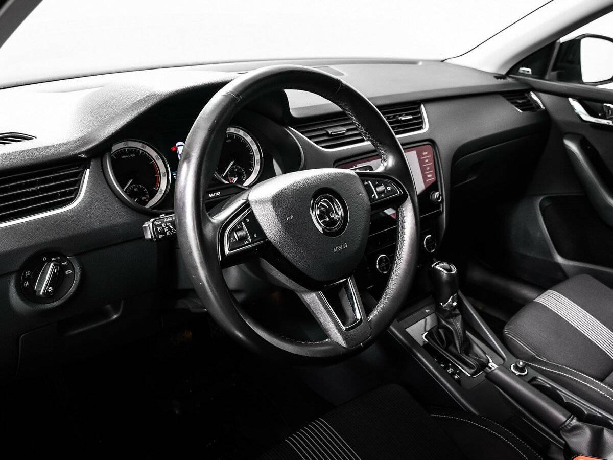 Skoda Octavia б/у, 2017, Роботизированная. Фото: #11