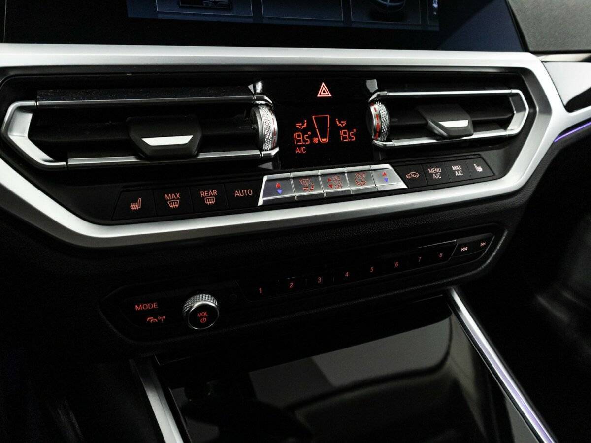 BMW 3 серии б/у, 2019, Автоматическая. Фото: #19