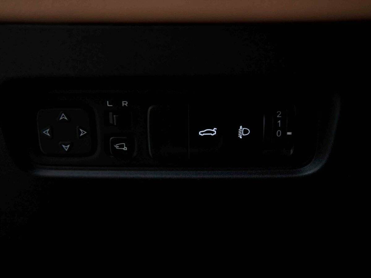 Changan UNI-V б/у, 2024, Роботизированная. Фото: #20