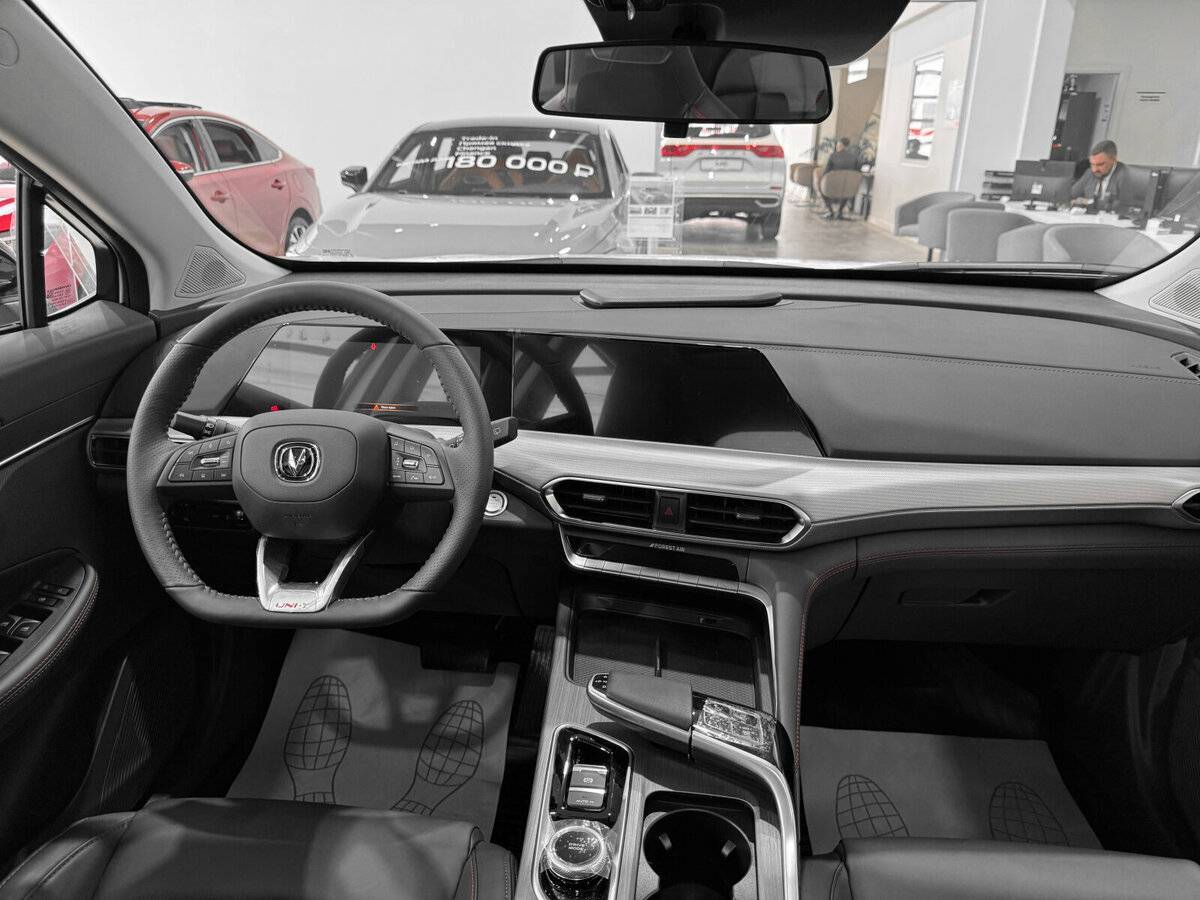 Changan UNI-T б/у, 2024, Роботизированная. Фото: #10