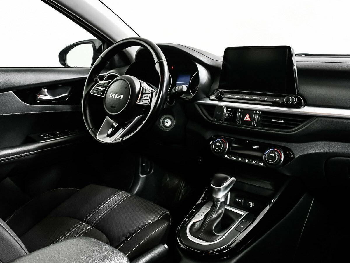 Kia Cerato б/у, 2022, Автоматическая. Фото: #8