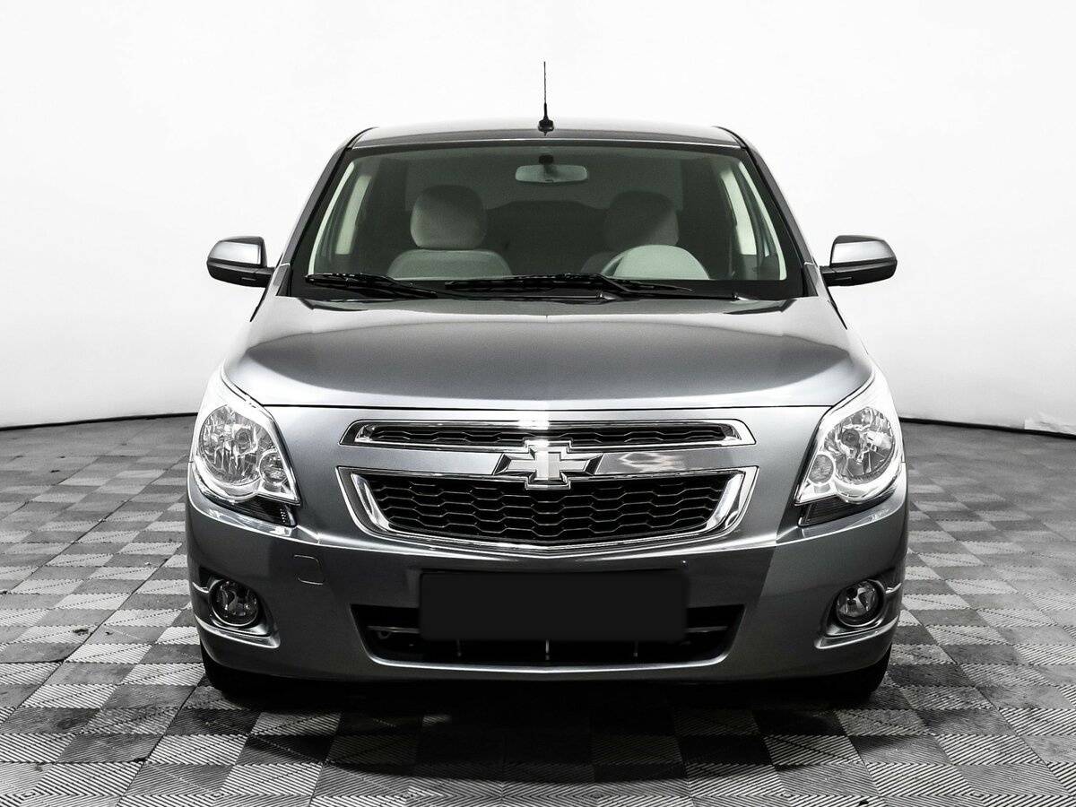 Chevrolet Cobalt б/у, 2023, Автоматическая. Фото: #1