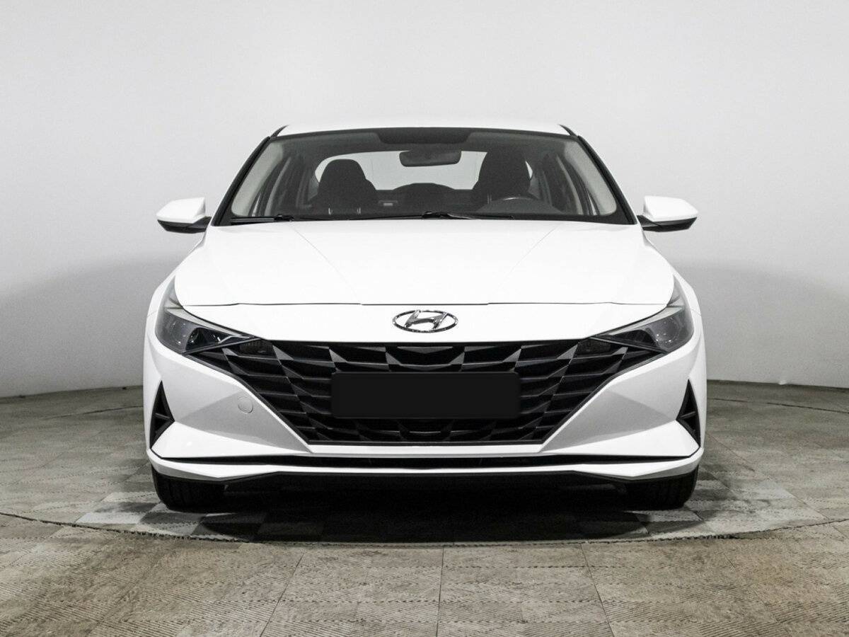 Hyundai Elantra б/у, 2021, Автоматическая. Фото: #1