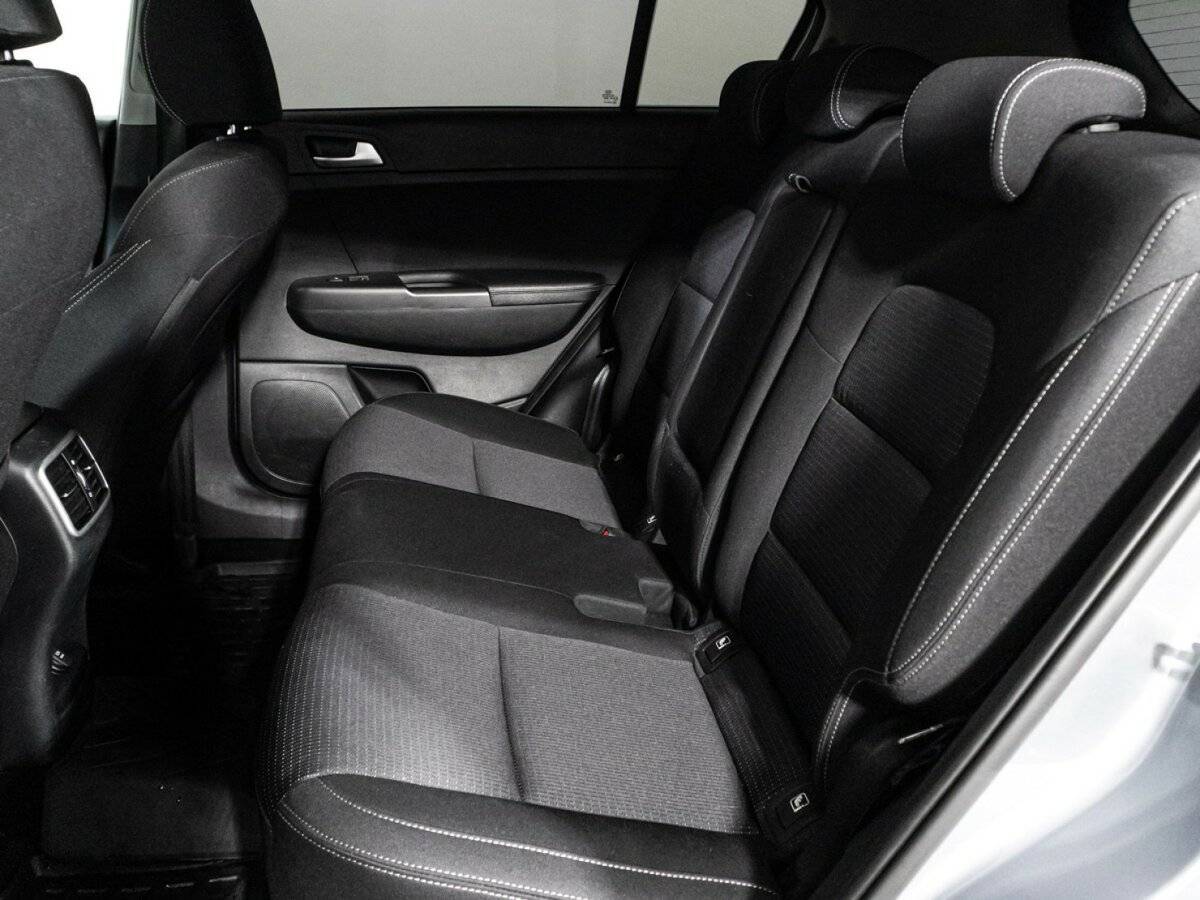 Kia Sportage б/у, 2020, Автоматическая. Фото: #9