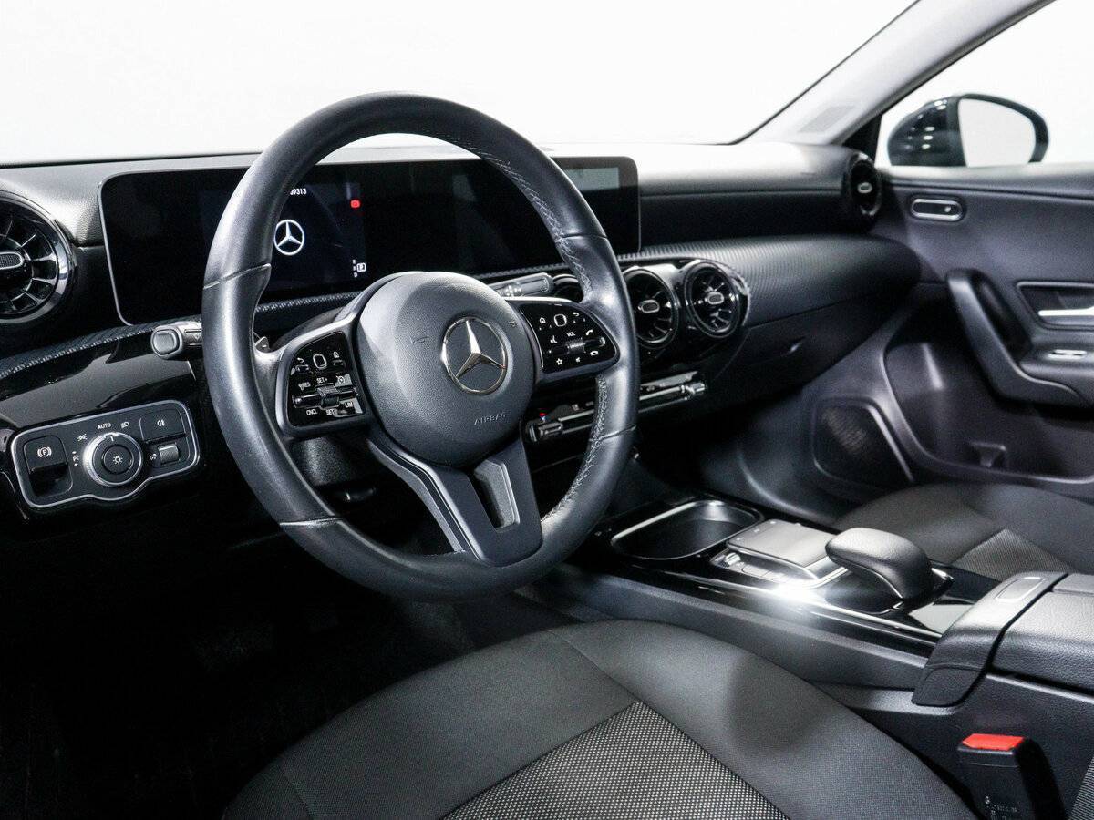 Mercedes-Benz A-Класс б/у, 2020, Роботизированная. Фото: #10