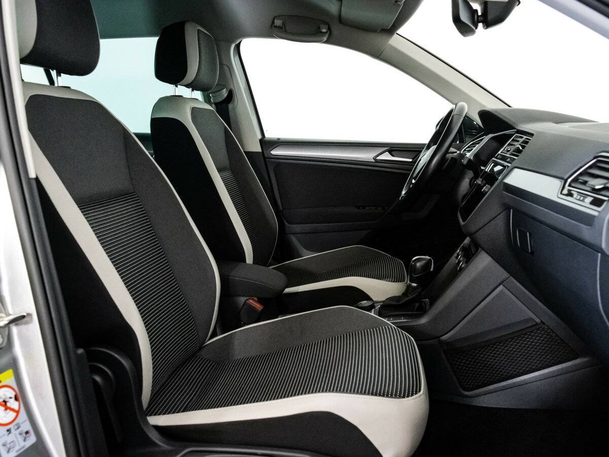 Volkswagen Tiguan б/у, 2019, Роботизированная. Фото: #11