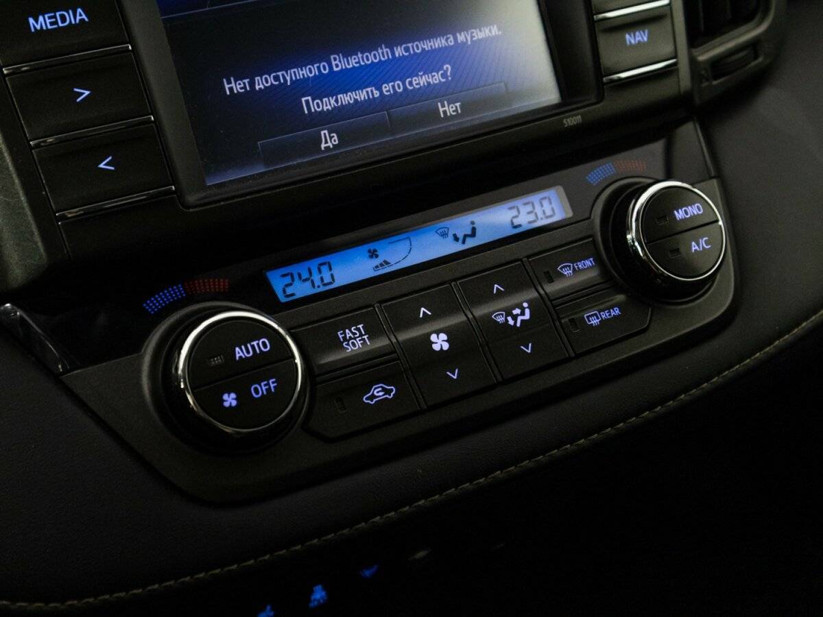 Toyota RAV4 б/у, 2015, Автоматическая. Фото: #15