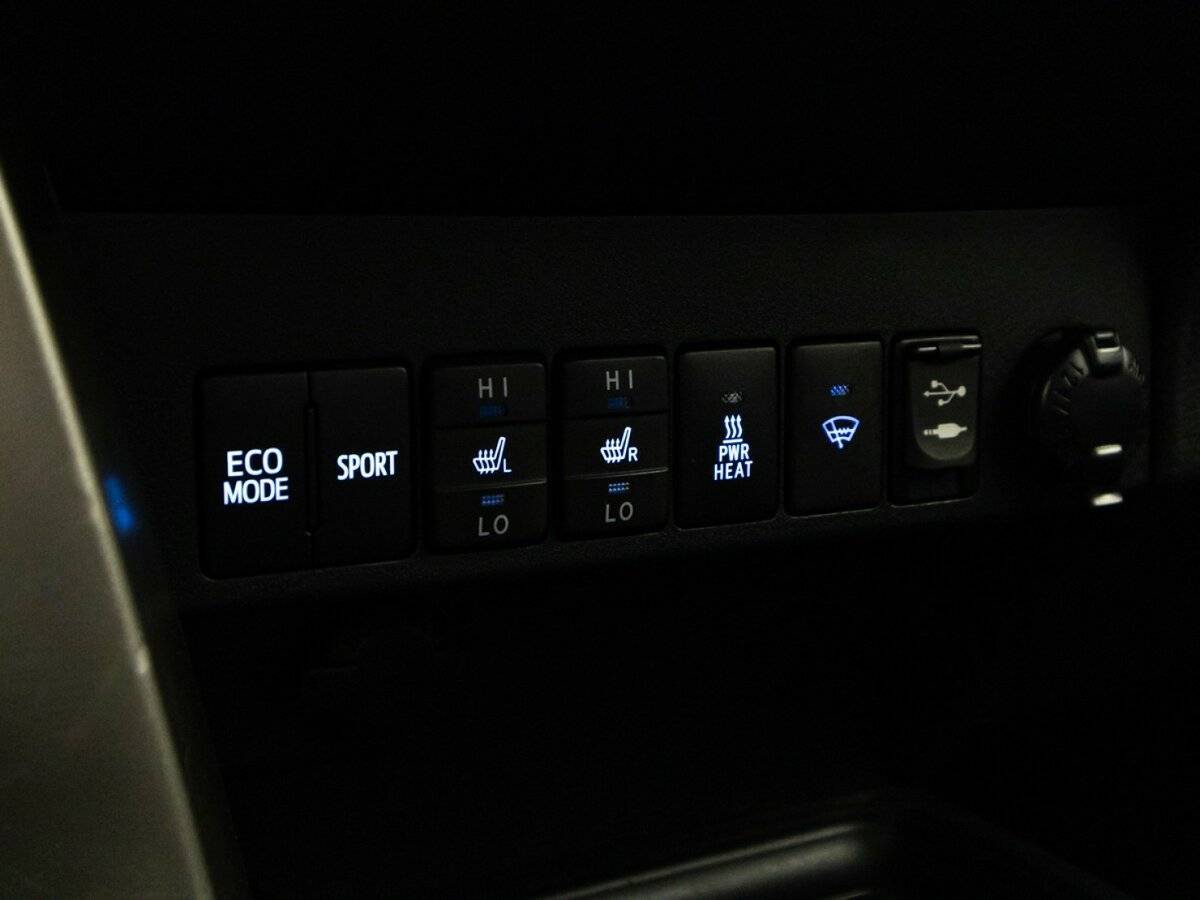 Toyota RAV4 б/у, 2015, Автоматическая. Фото: #16