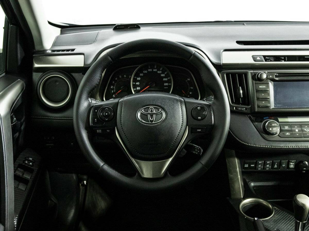 Toyota RAV4 б/у, 2015, Автоматическая. Фото: #17