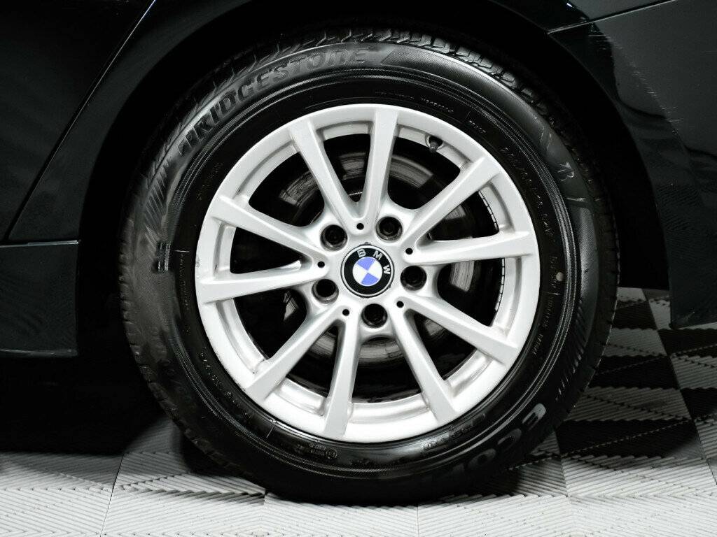 BMW 3 серии б/у, 2015, Автоматическая. Фото: #11