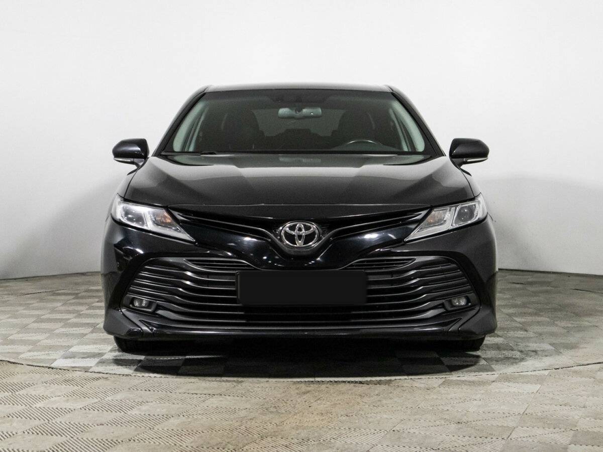 Toyota Camry б/у, 2018, Автоматическая. Фото: #1