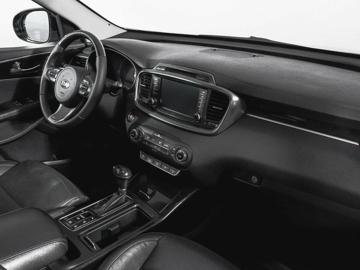 Kia Sorento б/у, 2016, Автоматическая. Фото: #8