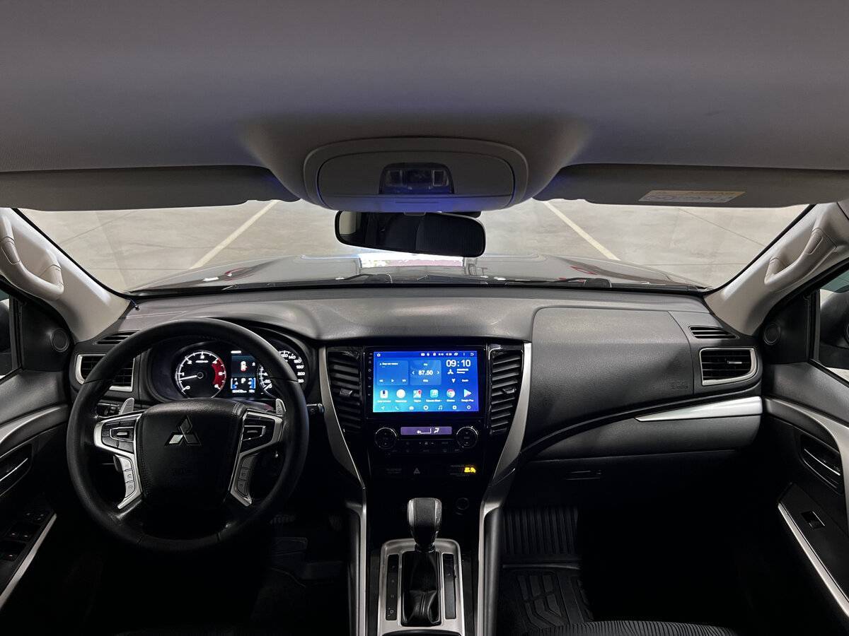 Mitsubishi Pajero Sport б/у, 2018, Автоматическая. Фото: #12