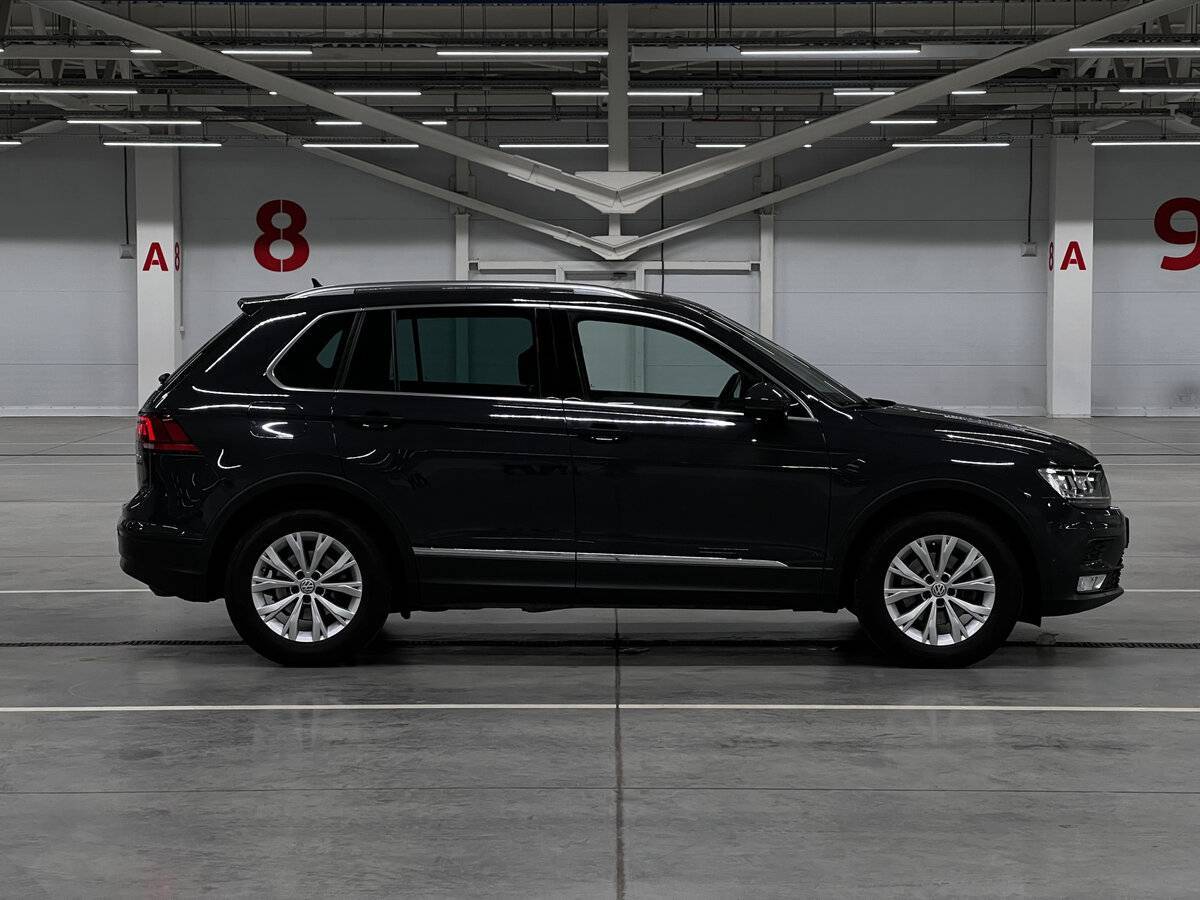 Volkswagen Tiguan б/у, 2017, Роботизированная. Фото: #3