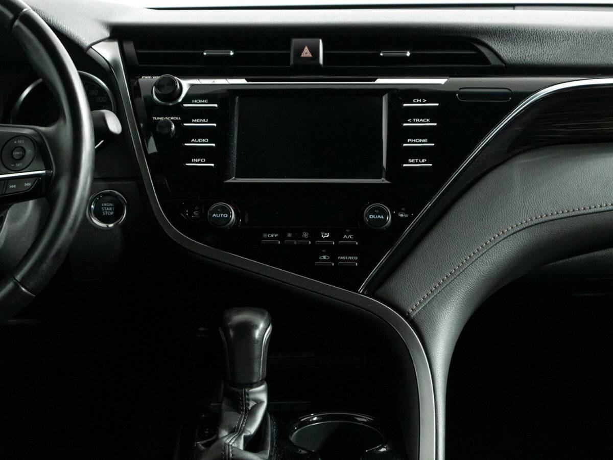 Toyota Camry б/у, 2020, Автоматическая. Фото: #13