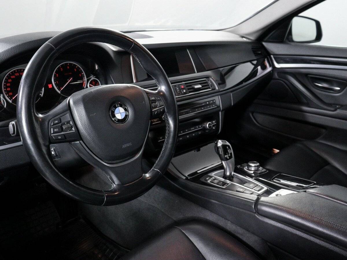 BMW 5 серии б/у, 2014, Автоматическая. Фото: #8