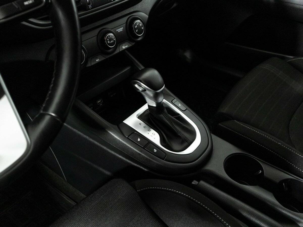 Kia Cerato б/у, 2021, Автоматическая. Фото: #17