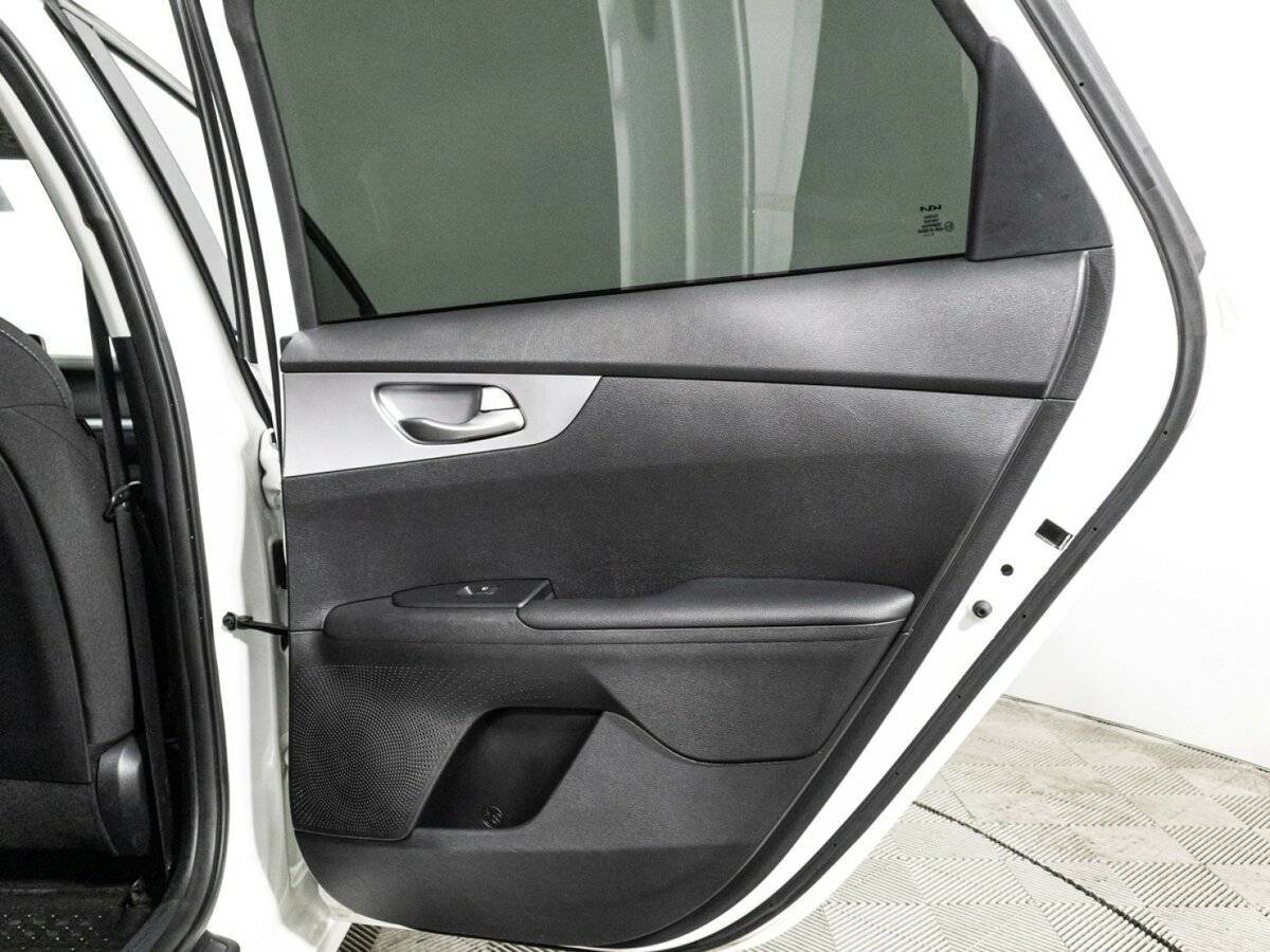 Kia Cerato б/у, 2021, Автоматическая. Фото: #26