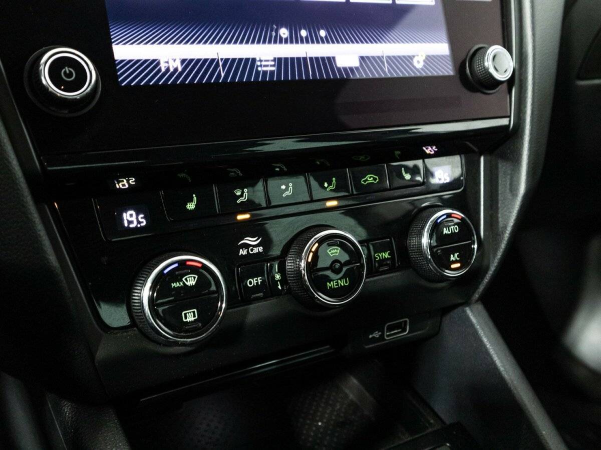 Skoda Octavia б/у, 2019, Роботизированная. Фото: #17